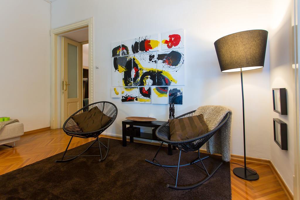 Valsabbion City Suite Pula Exteriér fotografie