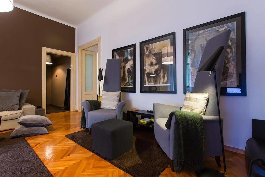 Valsabbion City Suite Pula Exteriér fotografie